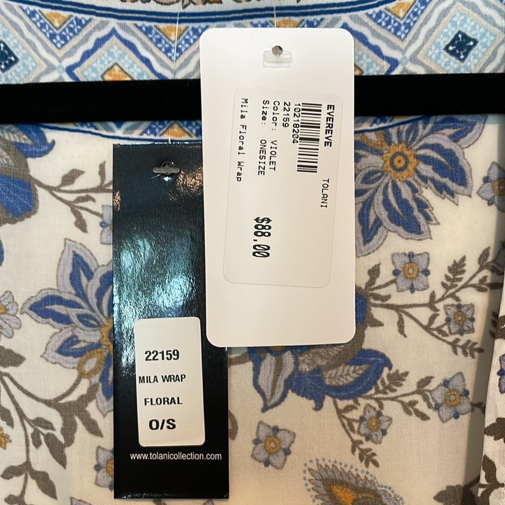 Tolani Mila Floral Wrap One Size - Picture 5 of 11